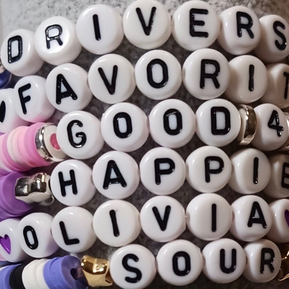 20 Olivia Rodrigo Guts Bracelets